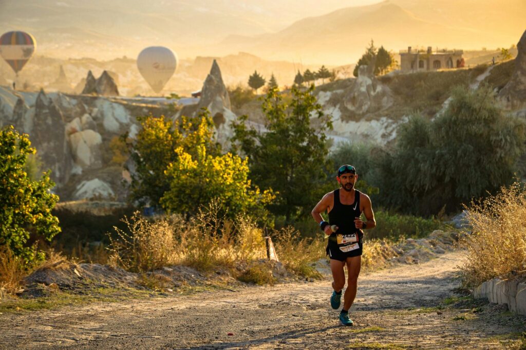 Sportivamente Atleta durante l'allenamento, sacrificio e dedizione nello sport